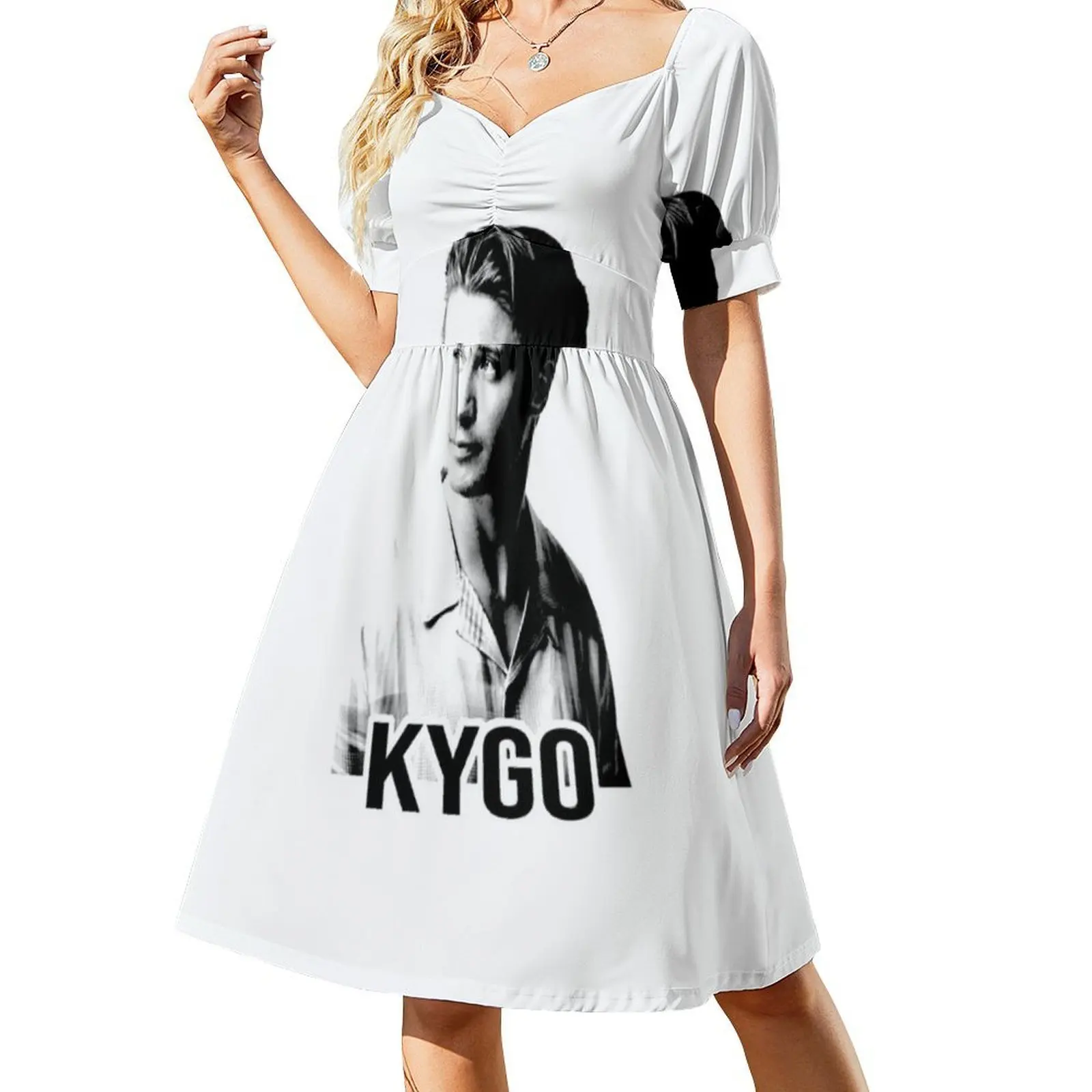 فستان Edm Bohemian بدون أكمام للنساء مطبوع فساتين حفلات الشاطئ بشعار Kygo Kygo Music Kygo فساتين نسائية ذهبية