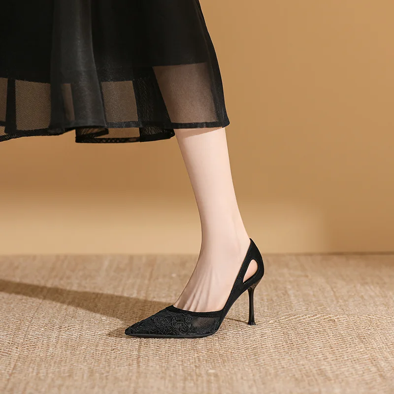 صنادل نسائية أنيقة شبكية بمقدمة مدببة أحذية بكعب عالي لصيف 2025 أحذية زفاف فاخرة بكعب ستيليتو باري أحذية مثيرة شرائح Mujer
