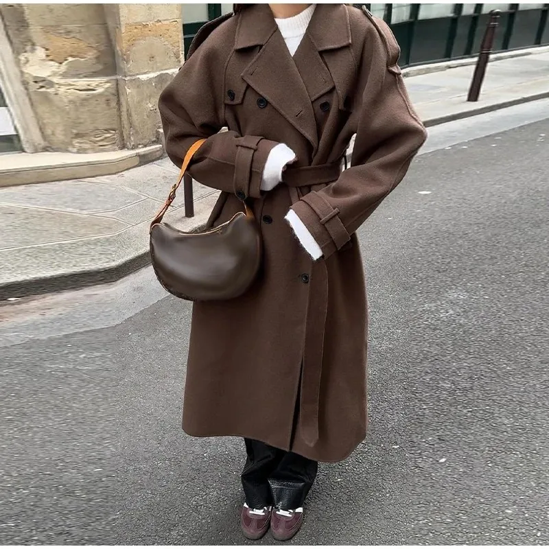 أحزمة مزدوجة الصدر معطف المرأة أنيقة التلبيب جيب كم كامل معطف الإناث 2025 الخريف الشتاء موضة جديدة سيدة أبلى