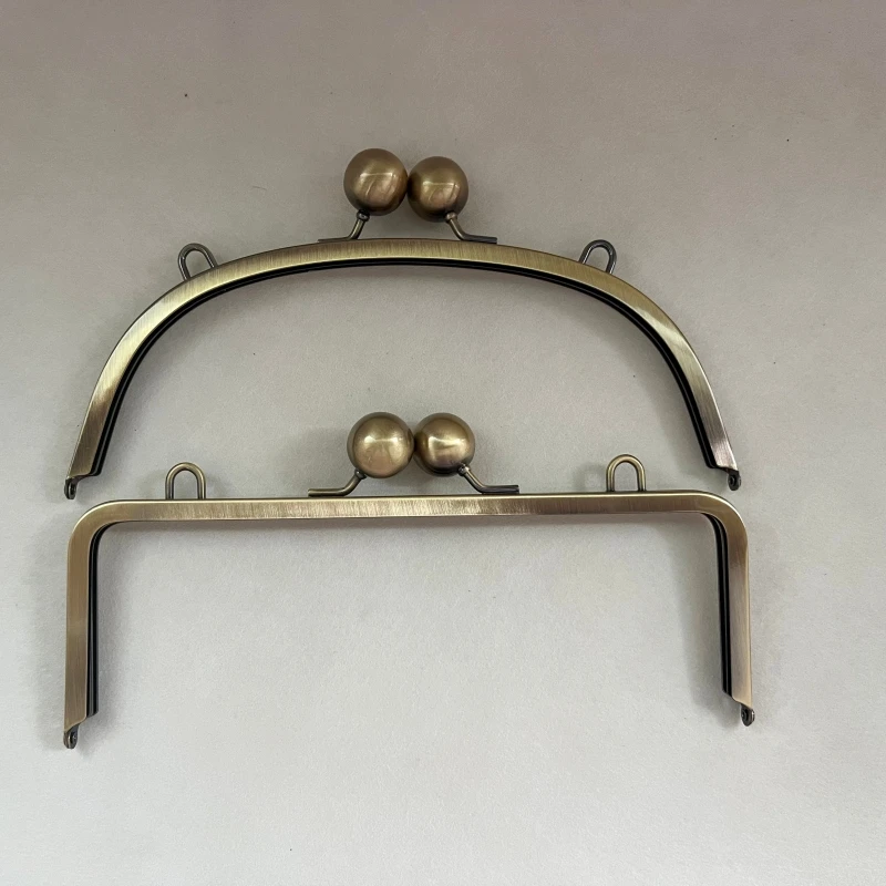 26.0*10.0cm Antique Brass Big Ball Claps Screws With Loops Metal Purse Frame Wholesale Handbag Accessories Obag Parts Handles