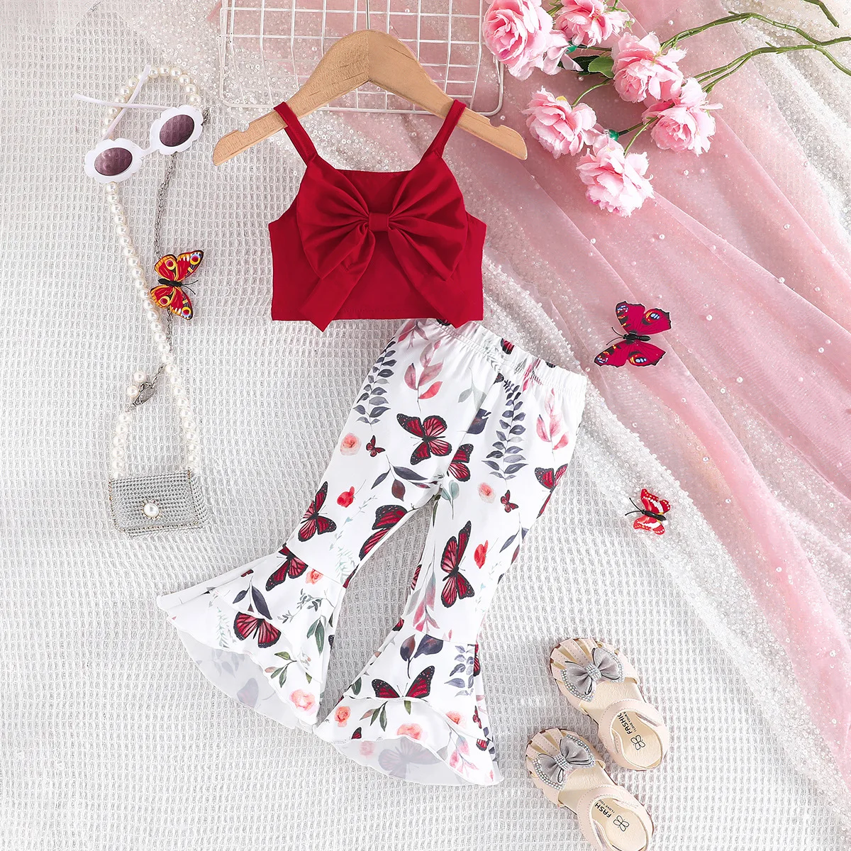 

2024 New Baby Clothes Sets Sleeveless Bow Tops Print Butterfly Trousers 2 Piece Sets Designer Casual Girls Clothes Sets 0-3T