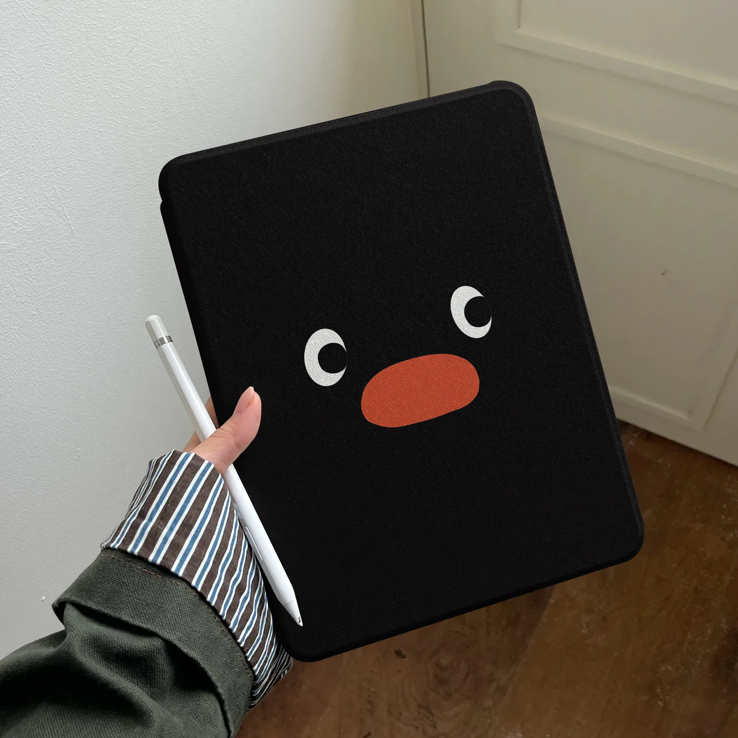 Penguin Cartoon Rotate 3Fold iPad Case For iPad Pro 12.9in Air7 10th 11th iPad Pro 11 13in 2025 M4/5 Anti-fall Protected Cove