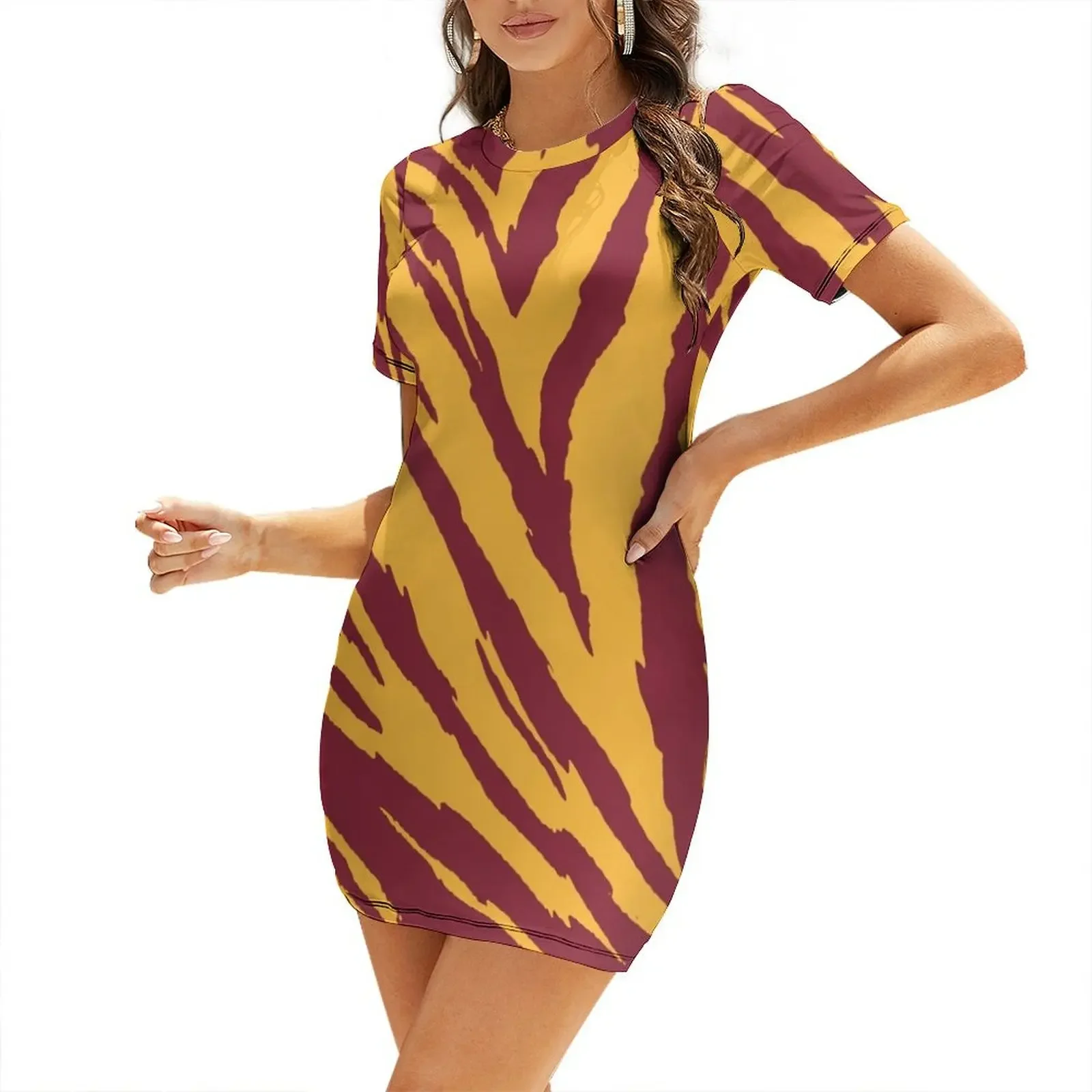 

Maroon and Gold Tailgate Swag - Claw Marks Short-Sleeved Dress women's clothing trend 2025 Dress