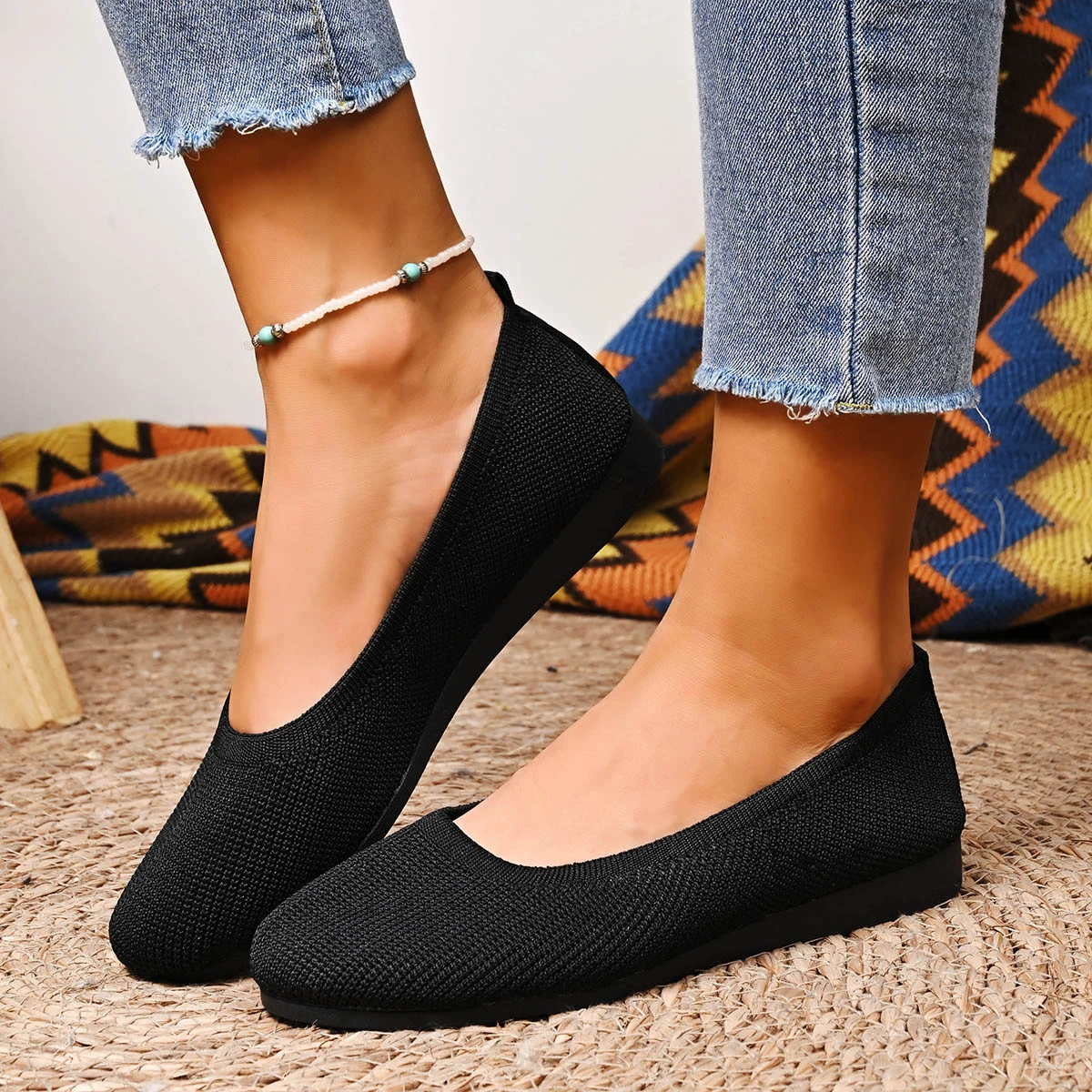 New Women Round Toe Flat Shoes Solid Color Knitted Slip on Shoes Casual Breathable Ballet Flats Women Loafers Zapatos Mujer