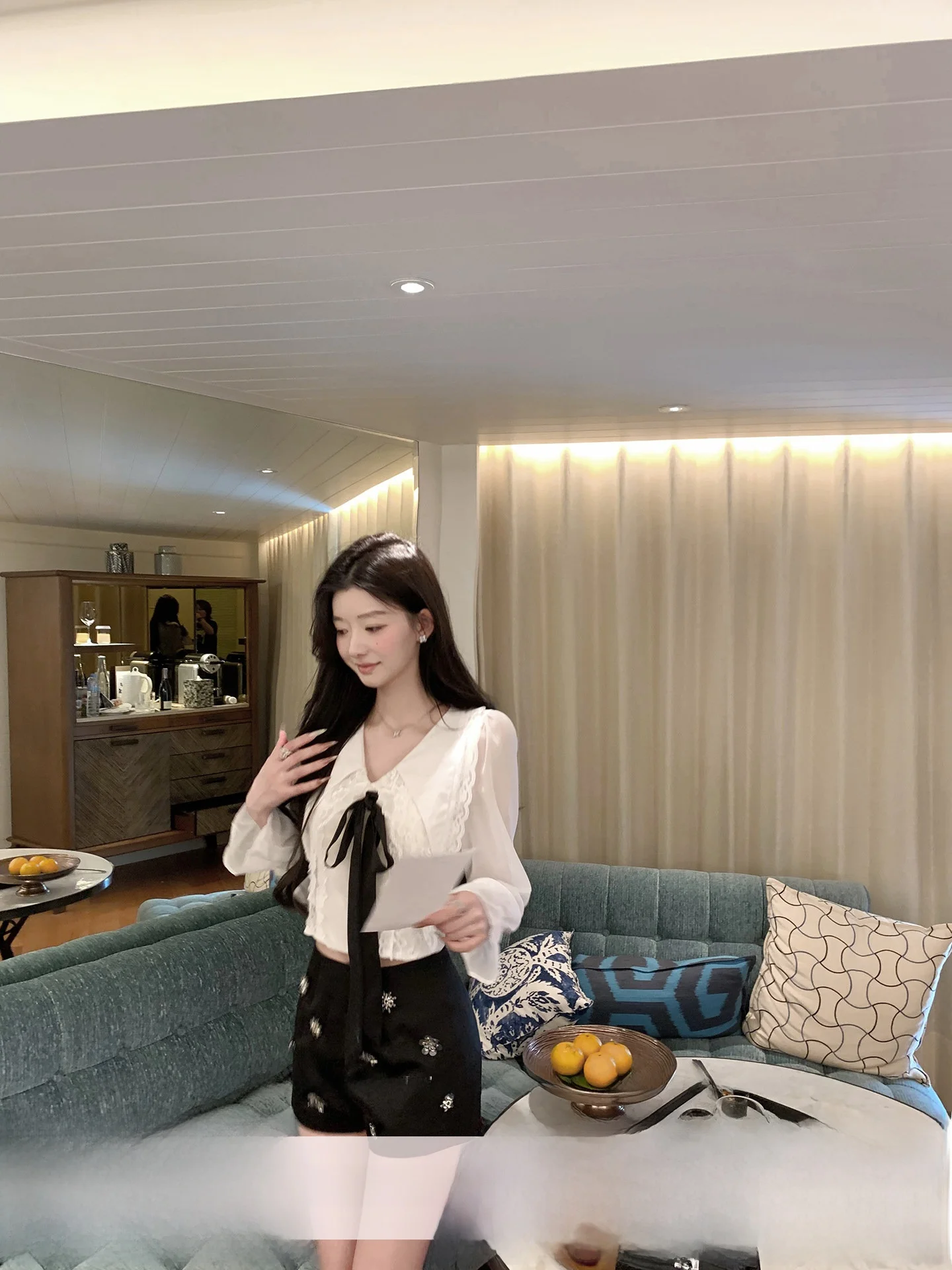 

YOLI Zhang Yuli nt Sister White V-ne irt Женская весенняя модная молодежная приталенная футболка с коротким рукавом из полиэстера