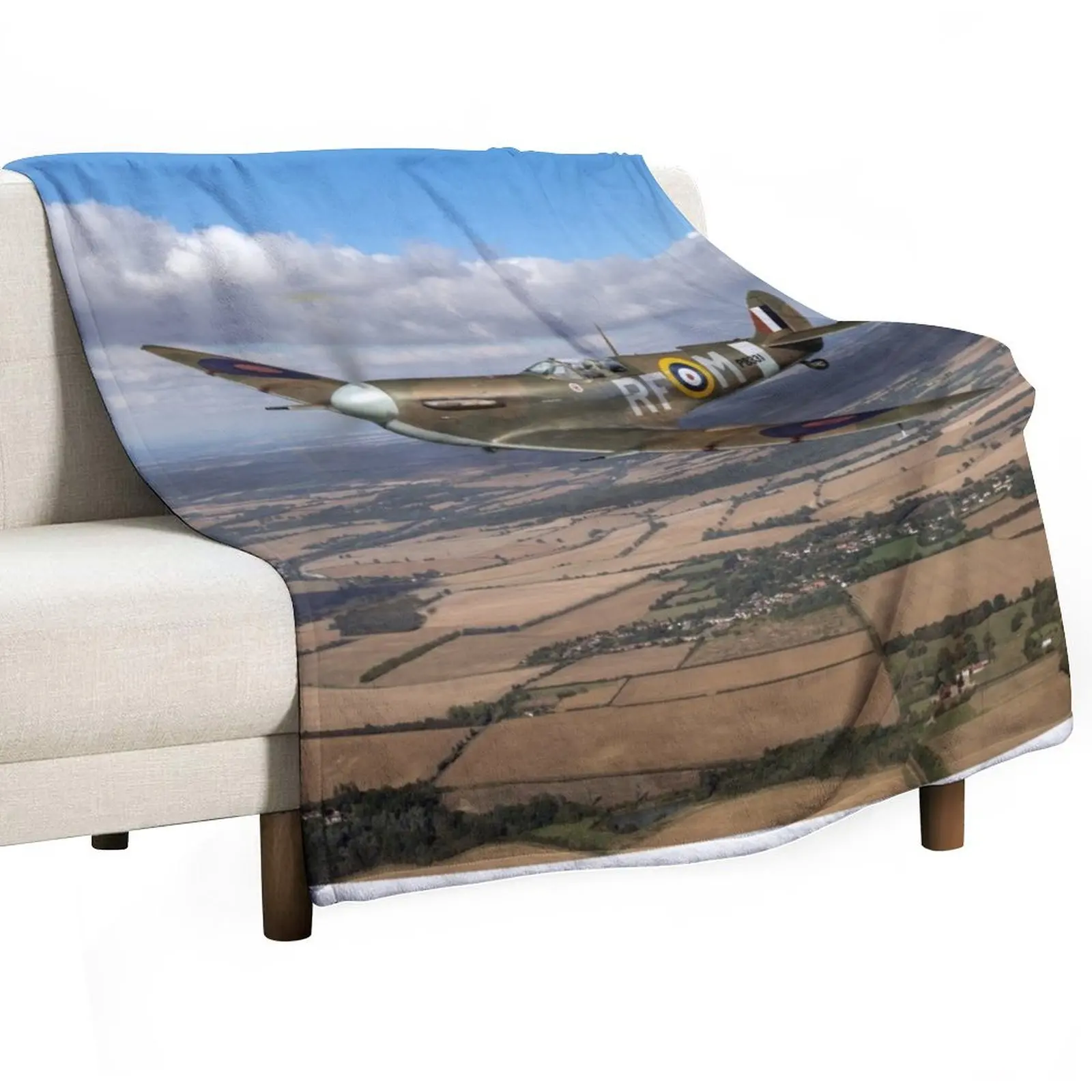 Laguna Spitfire 303 Squadron Throw Blanket Luxury Designer Shaggy Bed covers Blankets