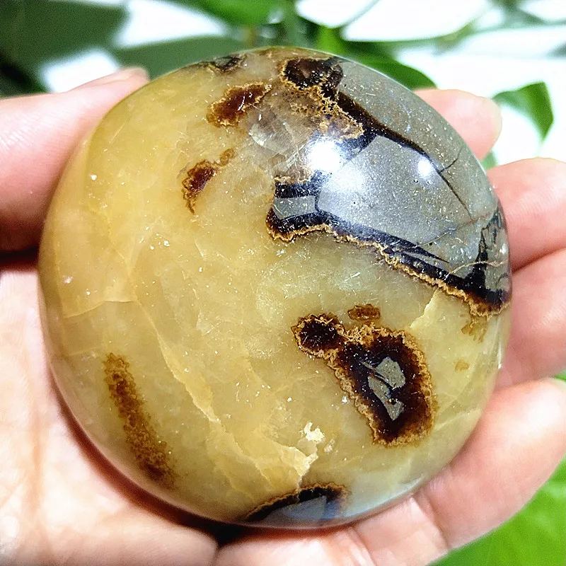 Natural Stone Septarian Ceystal Palm Healing Witchcraft Energy Spirit Feng Shui Ward Off Evil Decorations