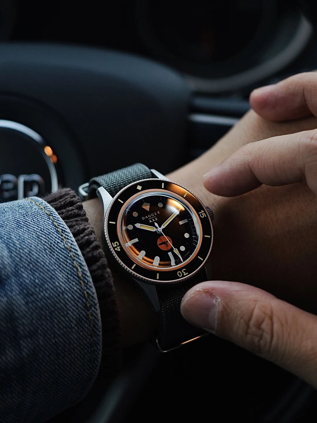 DAGGER-AXE Herren-Taucheruhr, 40 mm, automatische mechanische Armbanduhr, 10 Bar, wasserdicht, C3, leuchtender Saphirspiegel, NH35, Militär