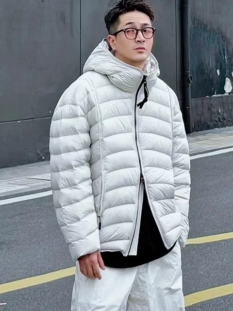 

Новая зимняя мужская куртка-пуховик в американском стиле, легкая, с капюшоном, белая, свободного кроя, класса люкс, теплая верхняя одежда