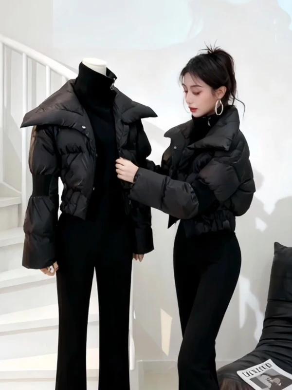 

Black Short Puffer Jacket Women's 2026 Winter High-End White Duck down Warm Loose Bread Coat Korean Style Straight Cut