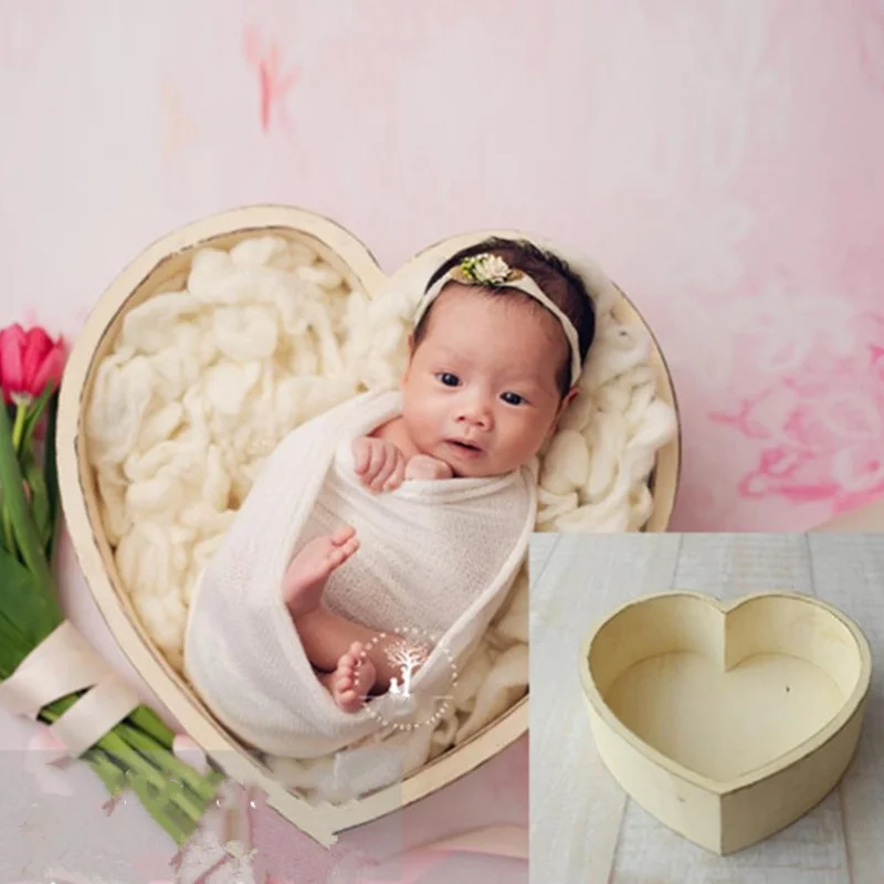 Baby Photo Props Container Domestic Minimalist Style Wooden Heart-shaped Box Newborn Full Moon Baby Shape Props Container