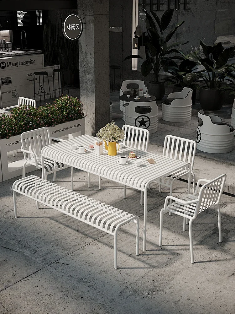 Customize outdoor courtyard tables and chairs, milk tea shop, coffee shop, industrial wind, creative leisure area, balcony,