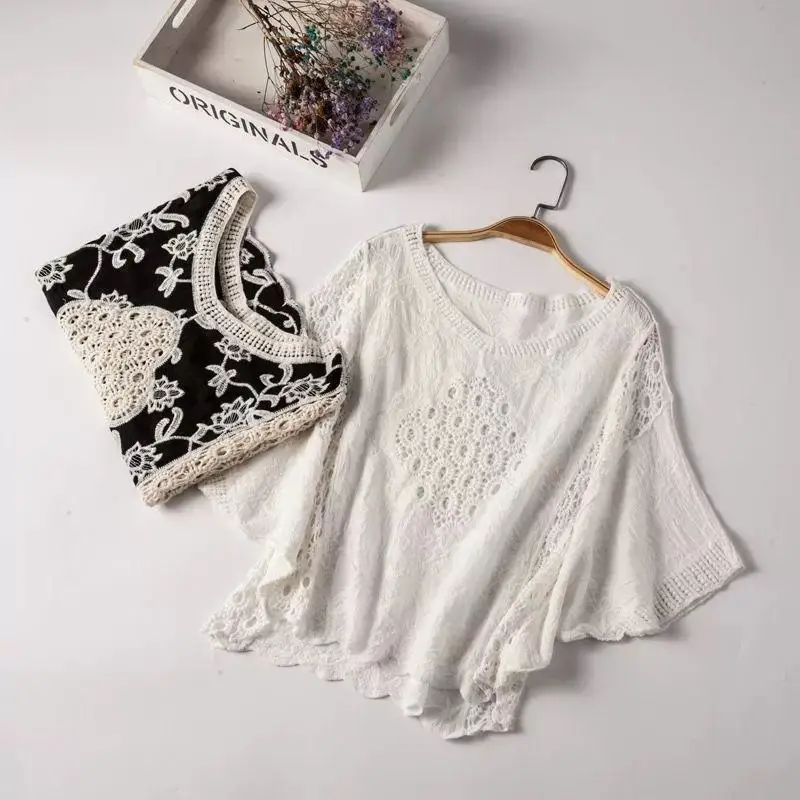 Camisa hueca de encaje Ropa de protección solar suelta elegante Top de algodón puro