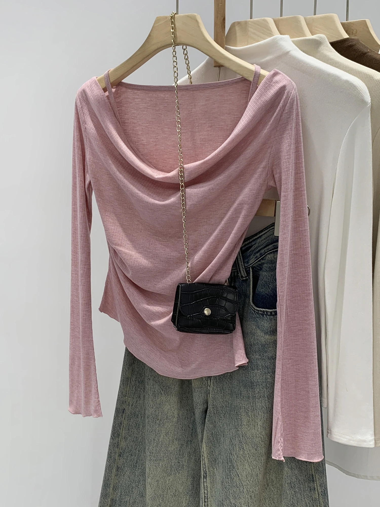 Shoulder Baring Long Sleeve T-Shirt Women's Autumn Winter New Style Base Shirt Exposure Upper Body Korean Style Commute Fashion