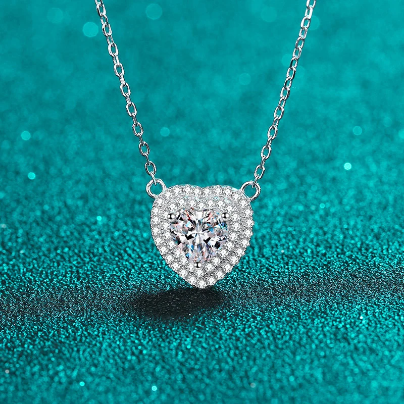 collana-girocollo-in-argento-sterling-s925-con-piccolo-cuore-in-moissanite-–-gioielli-delicati-da-donna