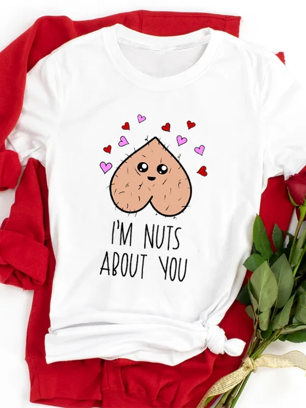 I Am Nuts about You Slogan Lover T-shirt Funny Vintage Smile and Love Print Couple Shirt 2024 Hot Fashion Valentine's Day Tee