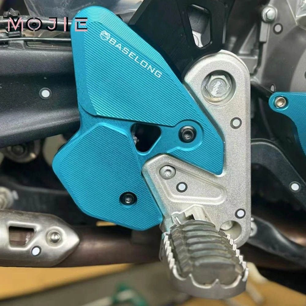 2026 Motorcycle CNC Pedal Guard Rear Pedal Guard Heel Plate Decorative For CFMOTO CF MOTO 450MT 450 MT Ibex 450 800NK 2024 2025