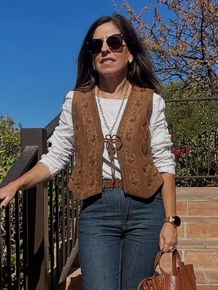 

HH Women New Fashion Versatile Embroidered Velvet Texture Effect Vest Female Autumn Elegant 2 Color V-neck Lace-up Waistcoat