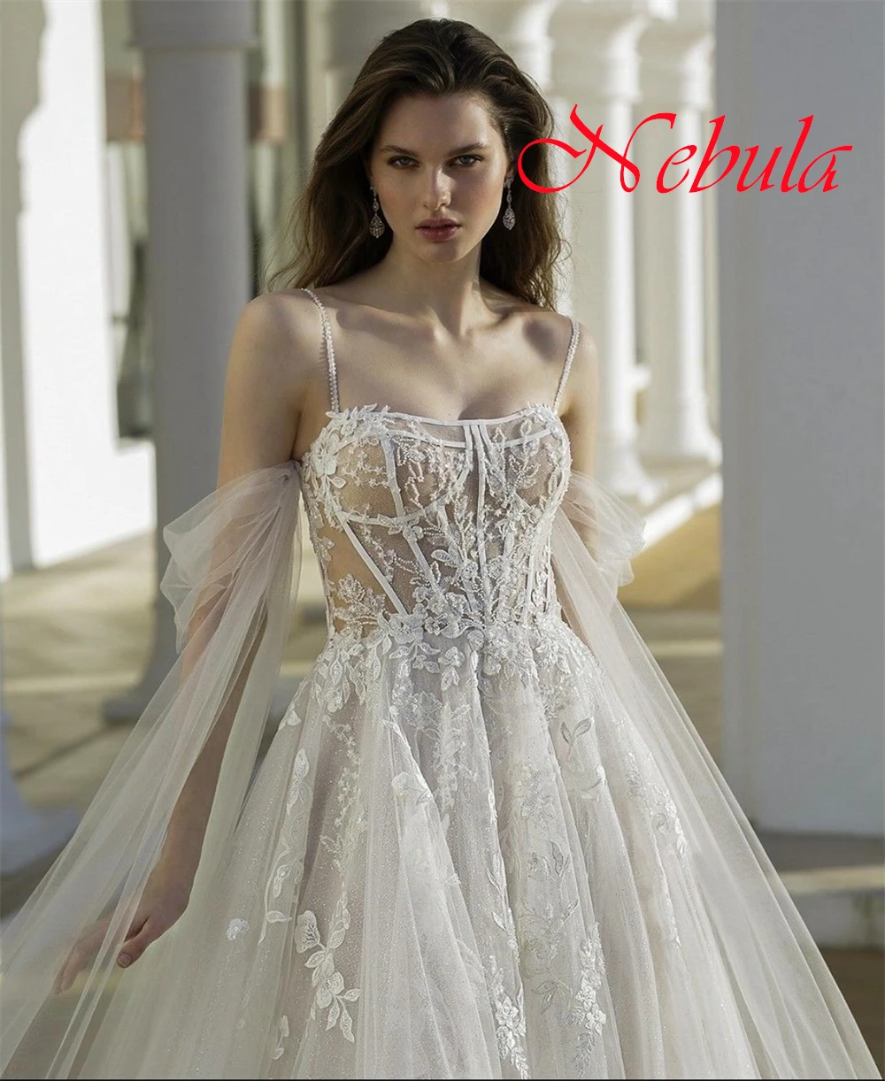 تخصيص جودة عالية الأبيض الأورجانزا فستان الزفاف الأنيق حمالة السباغيتي الأشرطة الشريط فستان ذيل شابيل أثواب الزفاف