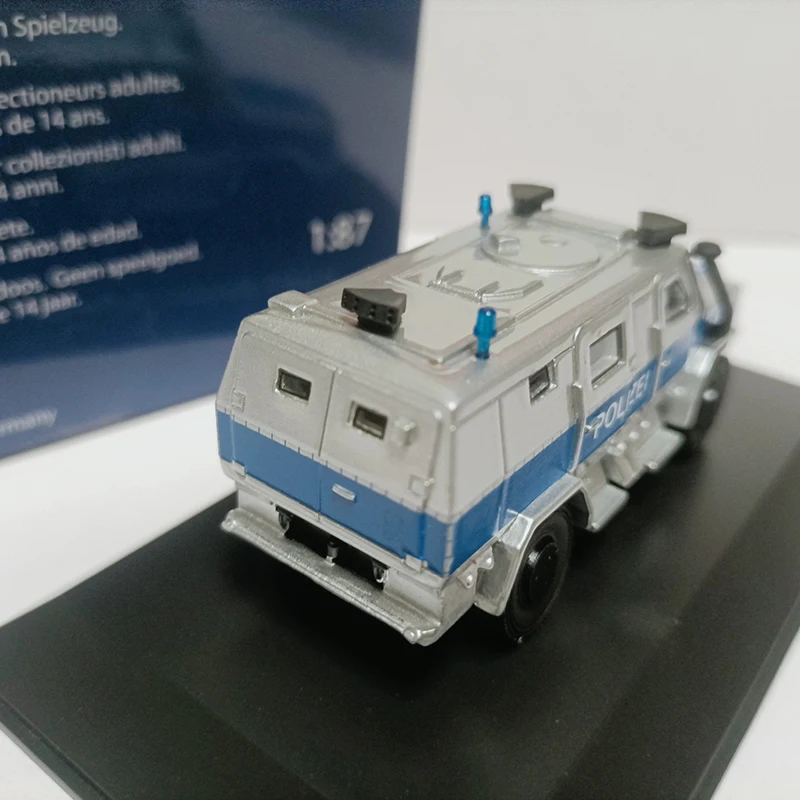 Bos 1/87 Resina RMMV Survivor R Ambulanza/R-Polizei Simulato Modello di Auto Per Adulti Collezione Classica Display Regalo Souvenir Ragazzo Giocattolo