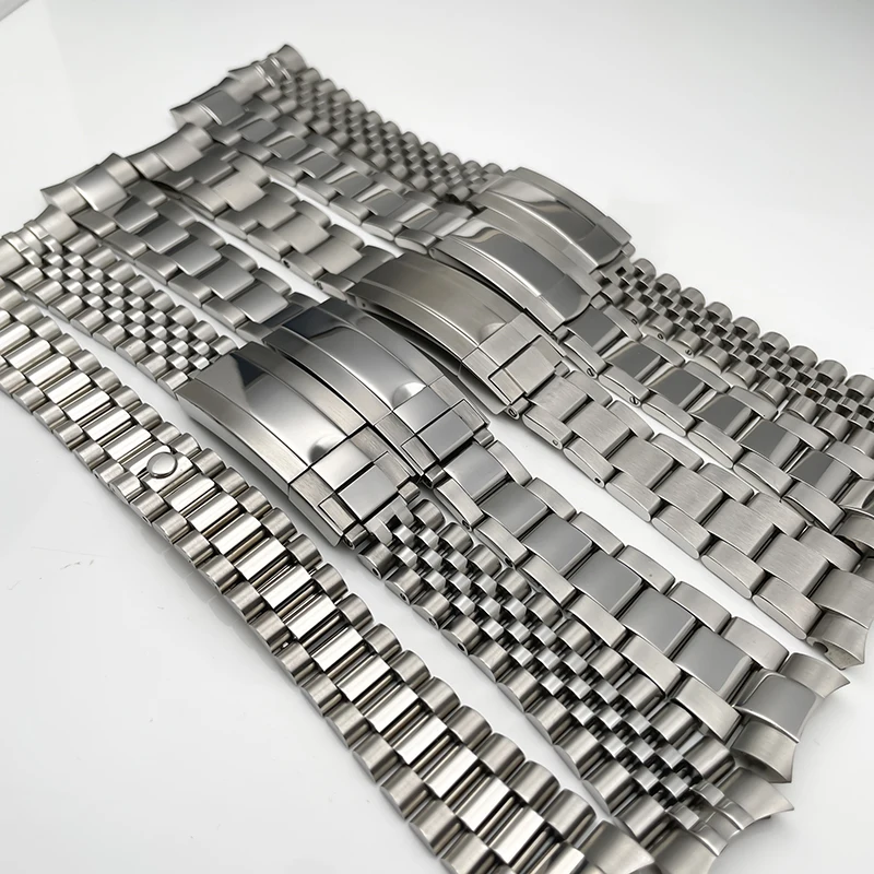 20mm Massives Edelstahl-Uhrenarmband - Drei-/Fünf-Glieder-Faltschließe für Herrenuhren-Modifikation und Ersatz (Silber)