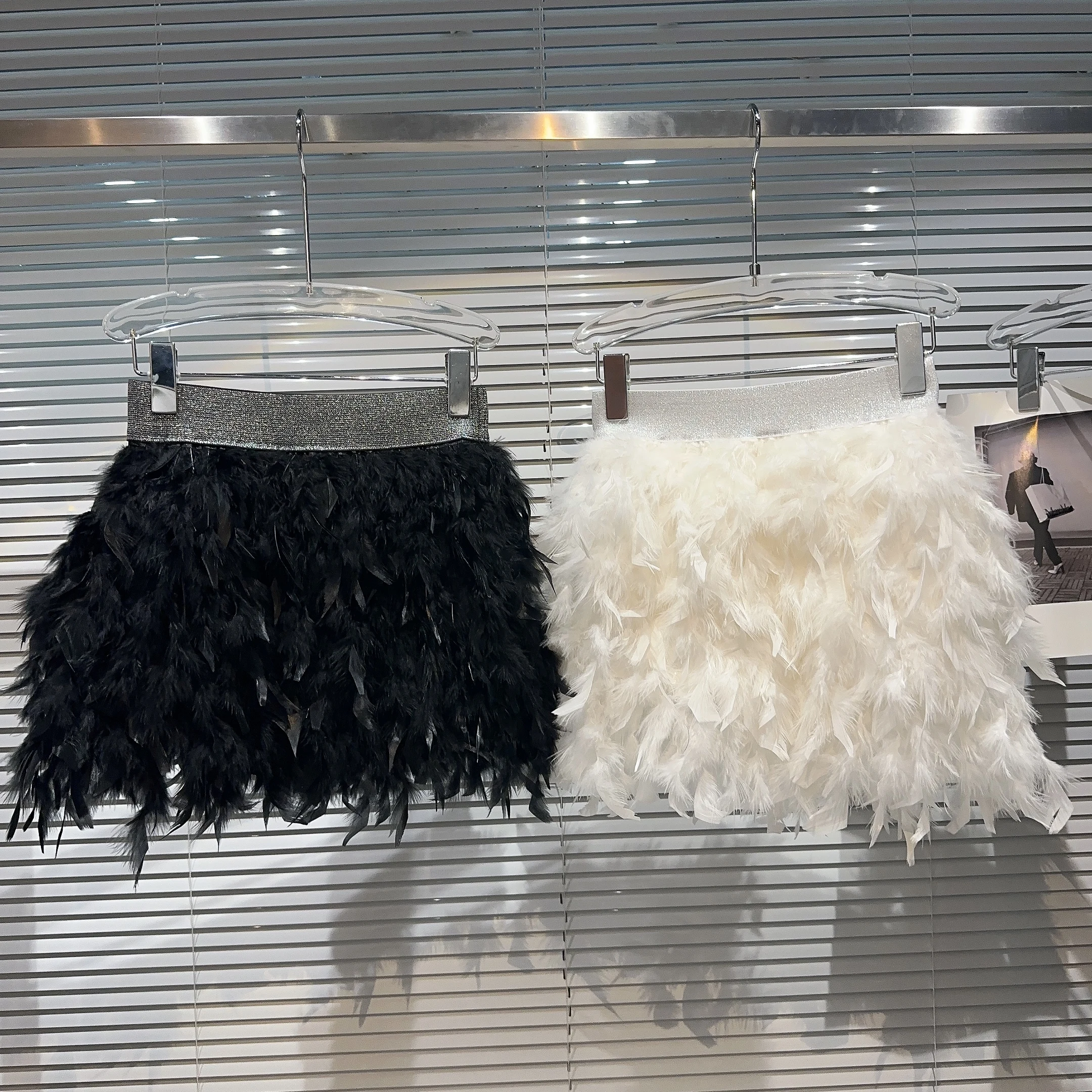 

Sexy Feather Trim Elastic Waist Skirt f-length Bodycon Skirt Trendy Ladies Faion Polyester Fiber Stand Fit