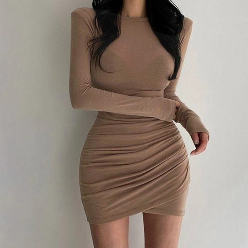 เดรสสั้นรัดรูปแขนยาว ผ้ารุ้ง ดีไซน์เซ็กซี่ สไตล์สตรีทแวร์ สำหรับงานปาร์ตี้ คอลเลคชั่นฤดูใบไม้ผลิ/ฤดูร้อน 2026 คอทรงโอ ทรงเข้ารูป