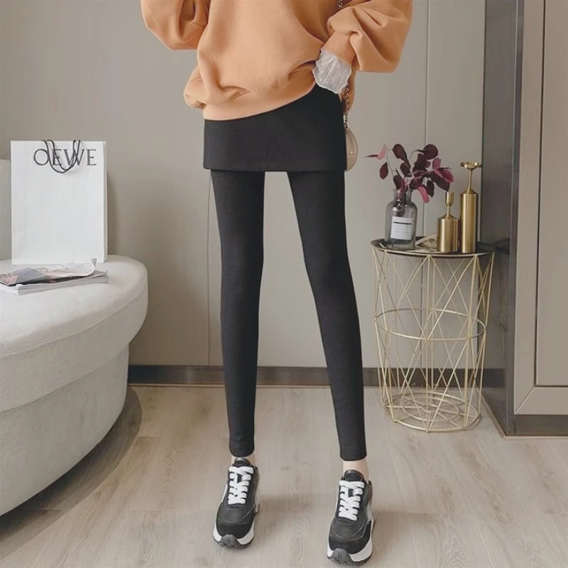 سراويل غير مرئية المنشعب مكونة من قطعتين سراويل ضيقة للسيدات تنورة الورك سميكة ومخملية مريحة للمواعدة فائقة النار