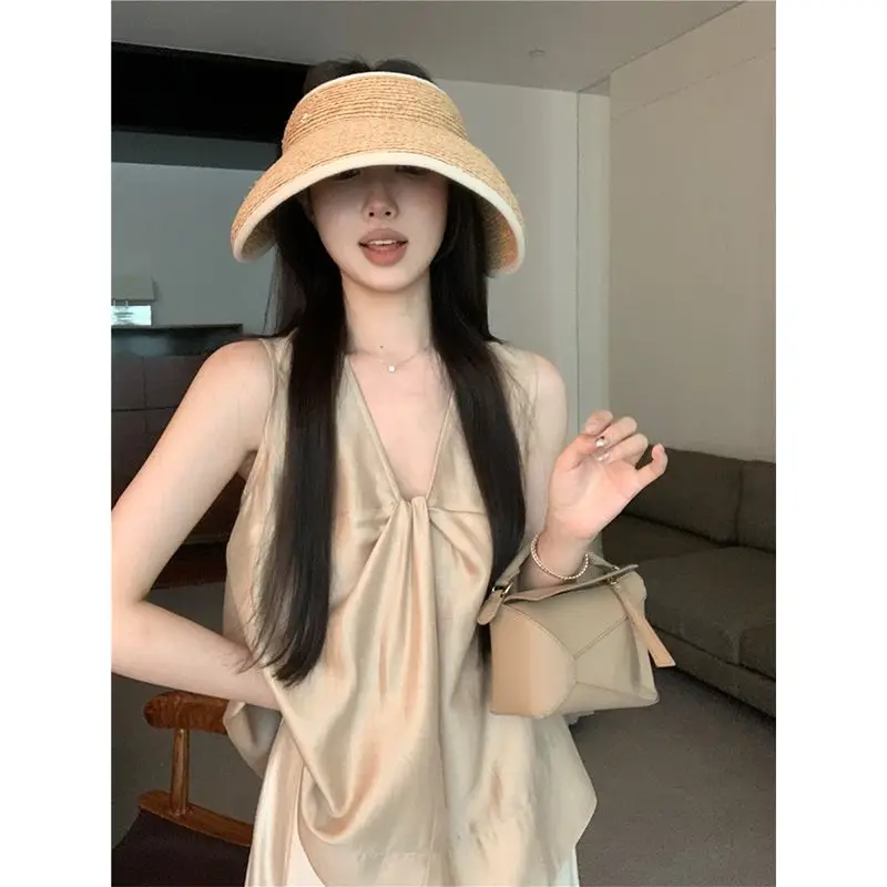 

Relaxation Temperament Kink Sleeveless Vest Top 2025 Summer Women's Street Wind Top