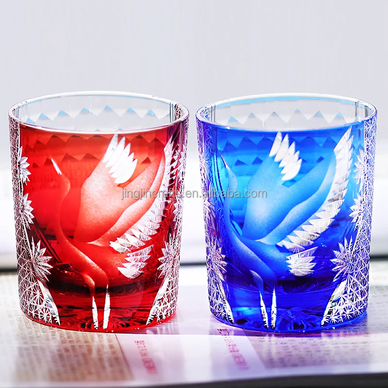 Японский стеклянный стакан для виски Edo Kiriko, 250 мл, прозрачный красный/прозрачный синий цвет, гравировка, стеклянный стиль