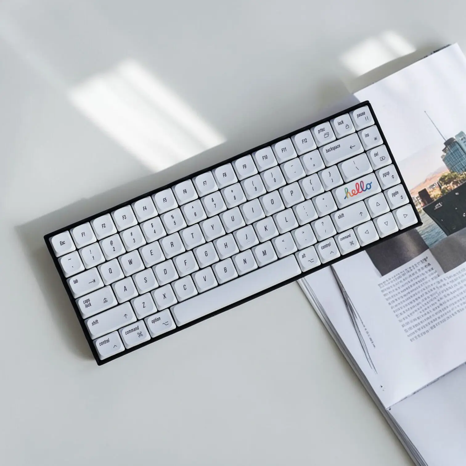 MAC Low Profile Keycaps White, Minimalist Top Print Key Caps, Dye-sub Not Shine for Low Profile Mechanical Keyboard 112 Keys