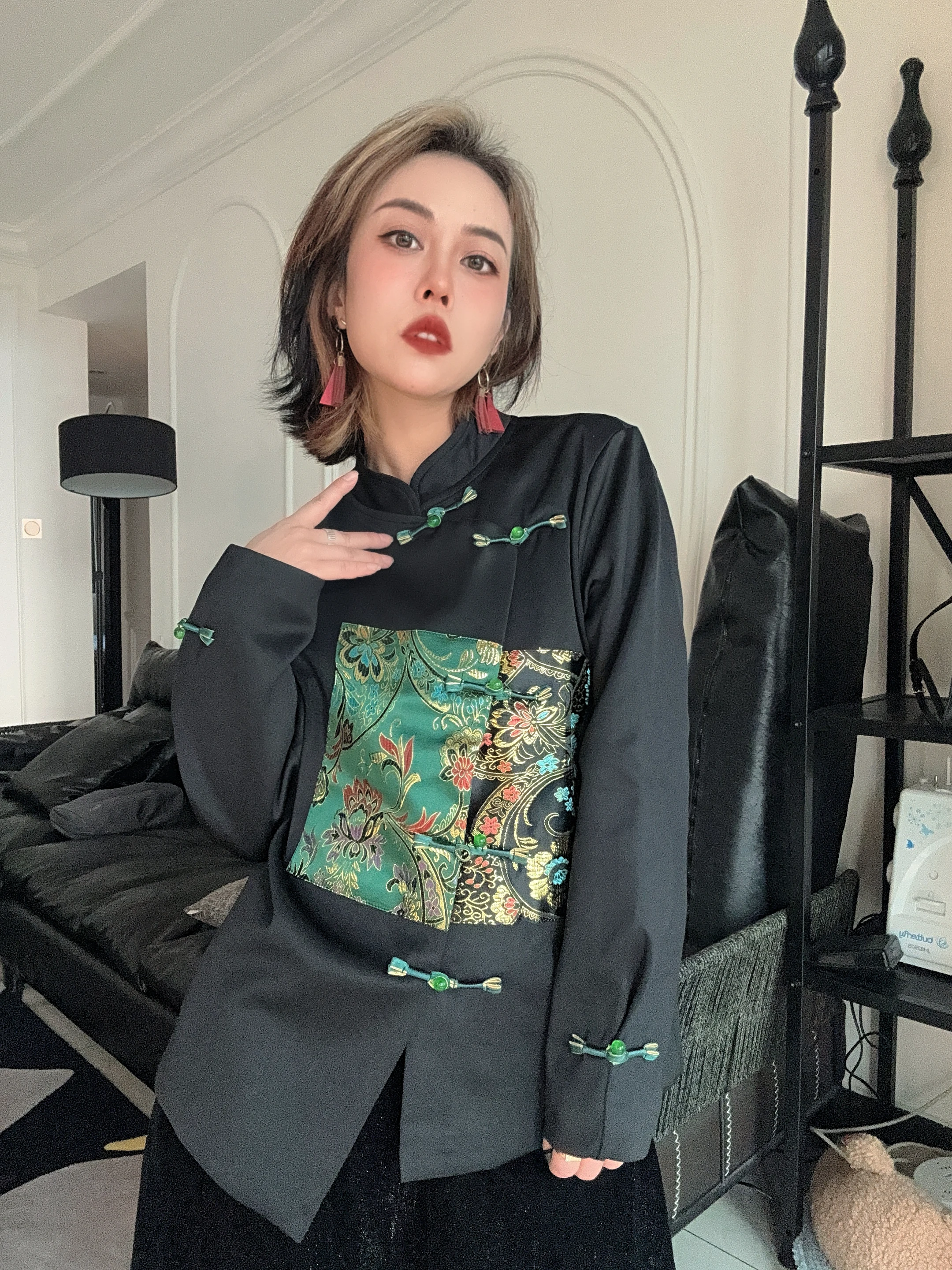 retro-chinois-sle-femmes-bla-air-coton-col-montant-brode-totem-chaleur-vetements-d'exterieur-a-la-mode-et-confortable-haut