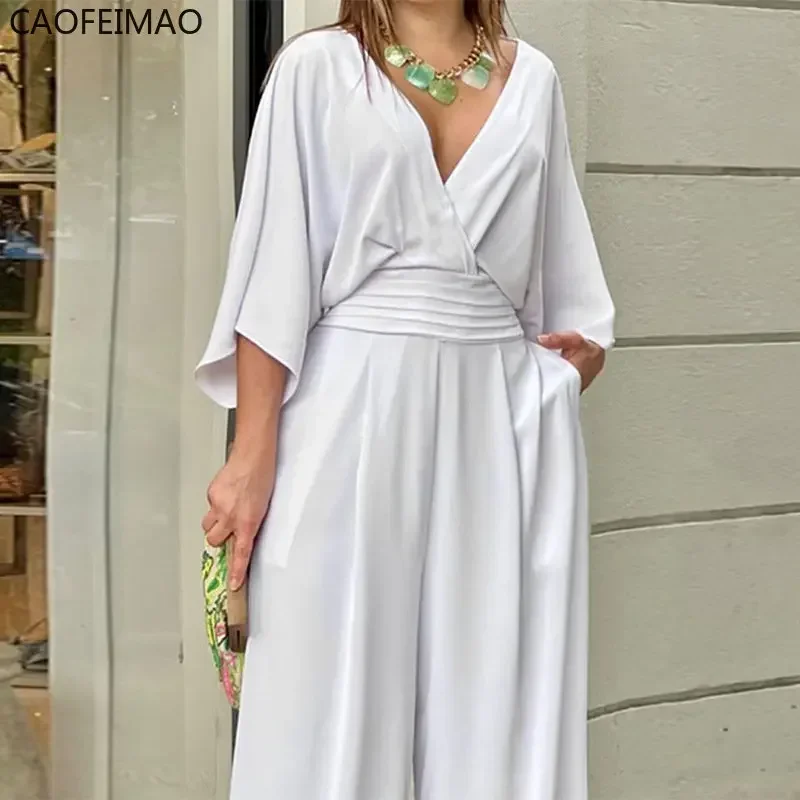 Spring Summer 2025 New Fashion Street Clothing Women Solid Color Jumpsuit Casual Short-sleeved Loose Jumpsuit Women Clothing.