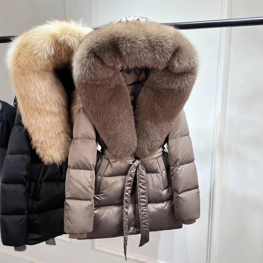 Dameskleding Dameskleding Grote bontkraag, middellange donsjas met riem, namaakbont, winternieuw