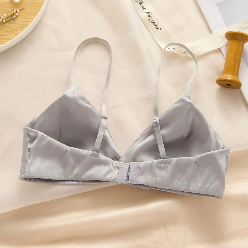 Women\'s Solid Bra, 93%Real Silk 7%Spandex Underwear, Triangle Cup Comfortable Female Underwear, Thin padded Brassiere 2024, Grey