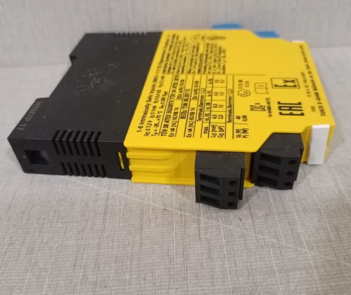 

IM31-12-I - Изолирующий/преобразующий преобразователь сигналов PC/ABS, 2-канальный, 24В DC, IP20, для промышленных систем управления