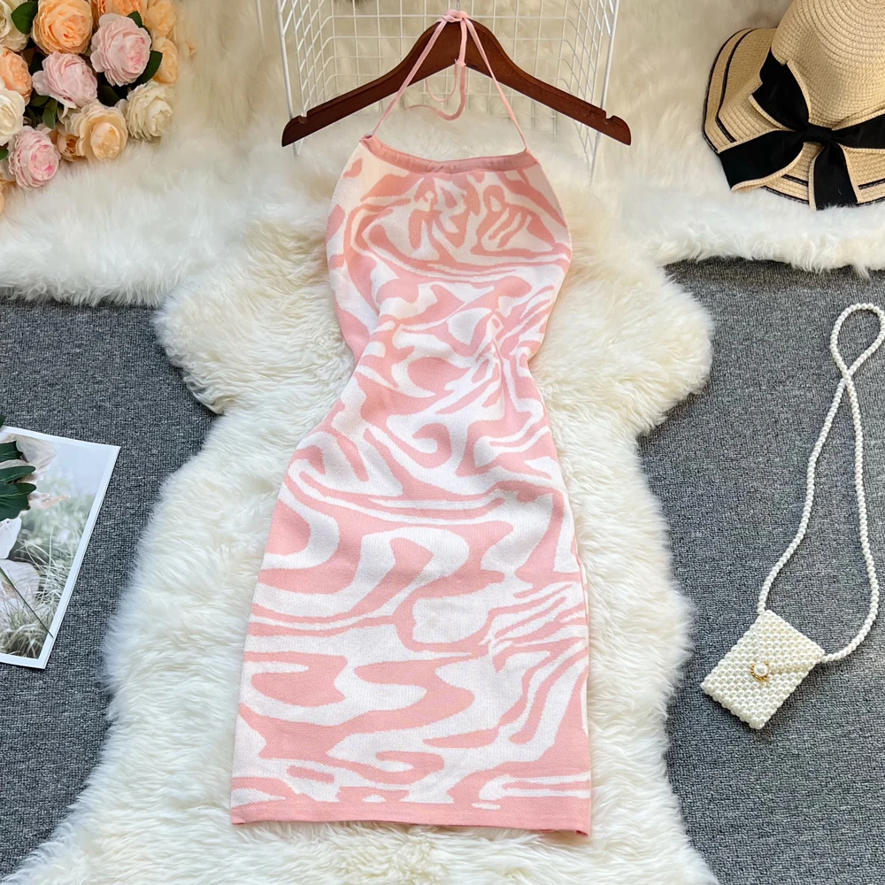 YuooMuoo Chic Fashion Sexy Package Hips Leopard Knitted Dress 2025 Summer Women Halter Bodycon Mini Dress Korean Beach Vestidos