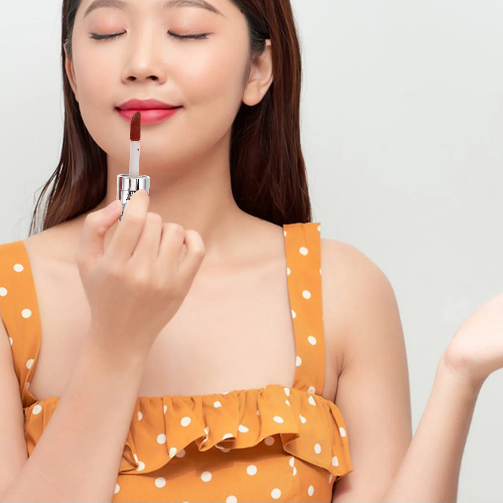 Brilho labial colorido hidratante, acabamento fosco, de longa duração, fácil aplicação, bálsamo labial, maquiagem para mulheres e adolescentes