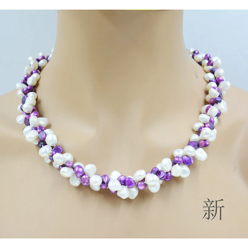 

The latest fashion. 3-strand natural Baroque pearl necklace 20”