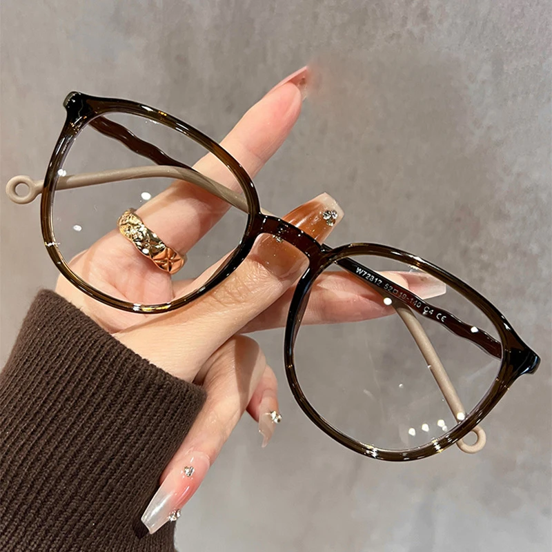 

2024 New Fashion Retro Round Eyeglasses Ultra light TR90 Eyewear Optical Prescription Eyeglasses Frames Black Man Woman