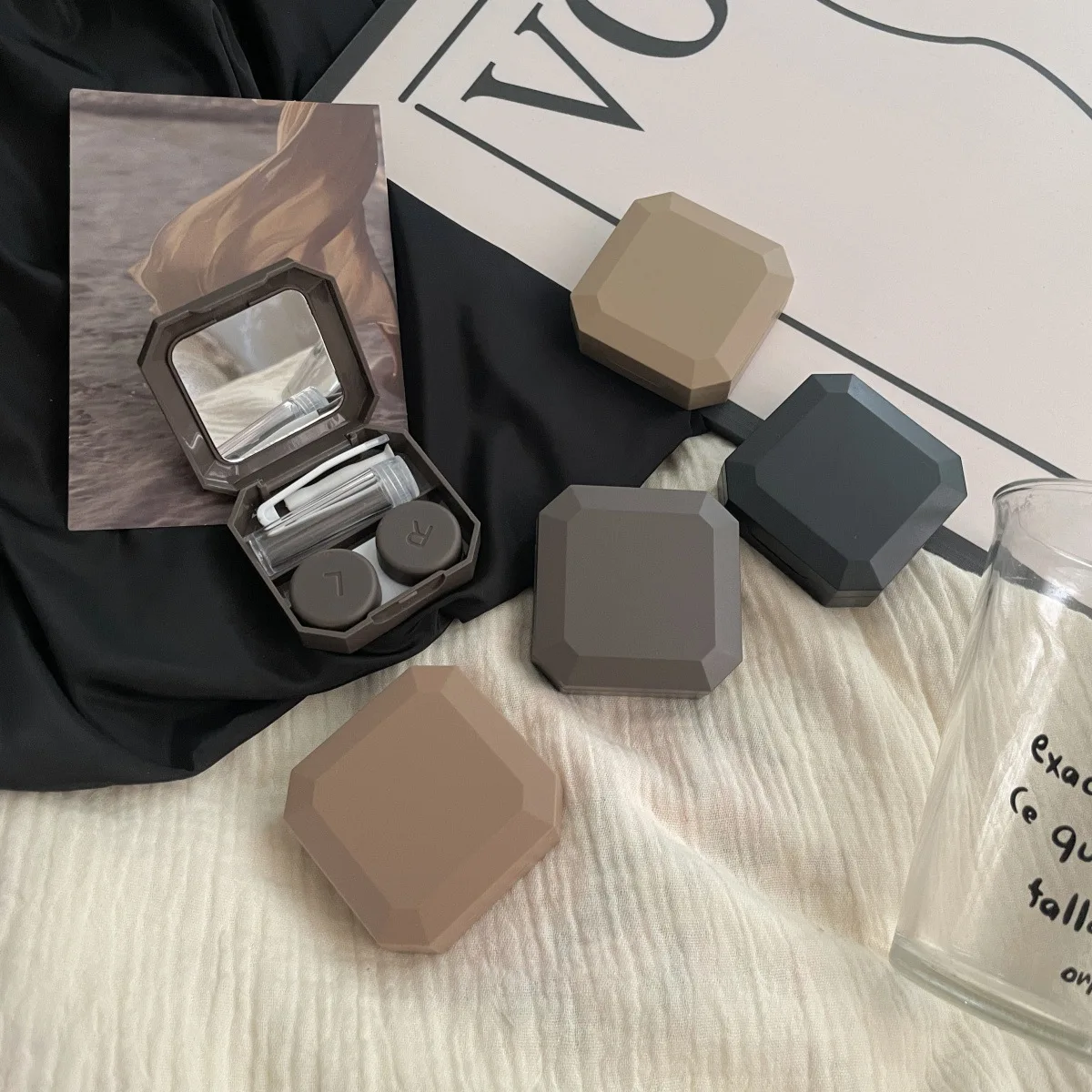 Thumbnail 2 - #33 Trending Contact Lens Cases Right Now