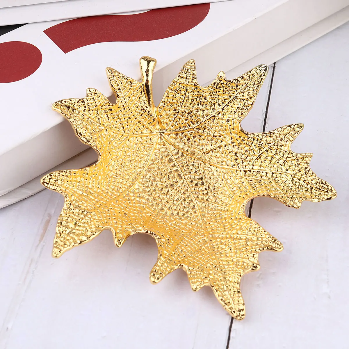 1 قطعة علبة مجوهرات لتخزين حلقة حامل عرض لوحة صغيرة شكل حلية المنظم ورقة ديكور المنزل #3