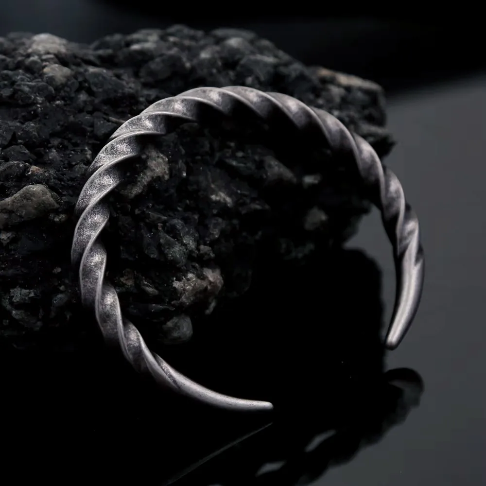 Vintage Twisted Open Stainless Steel Bangle Nordic Viking Gothic Biker Jewelry Daily Fashion Gift Accessories For Men Women