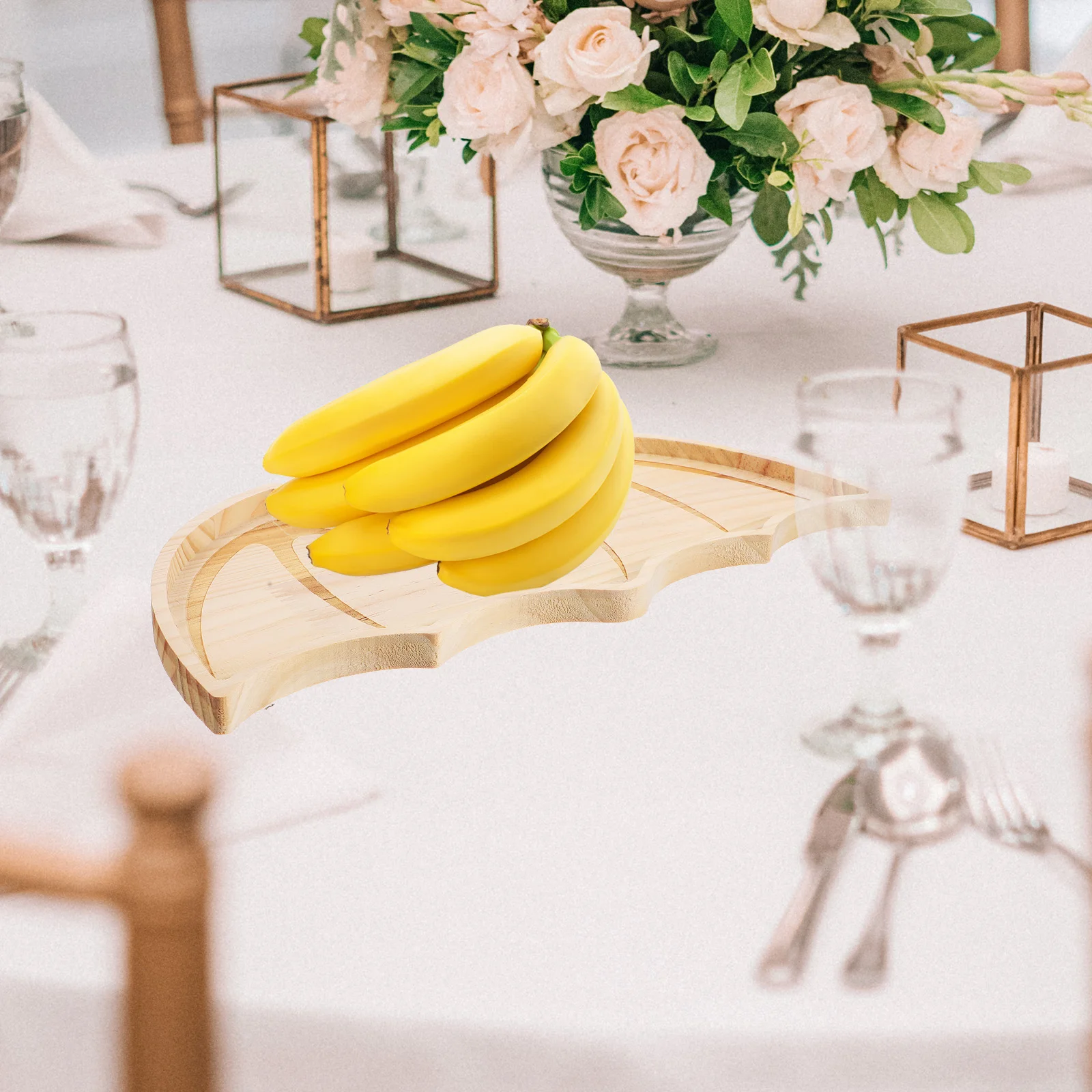 

Bat Shape Wooden Tray Food Serving Plate For Dessert Fruit Bread Display Decorative Wood Tray Kitchen Barware