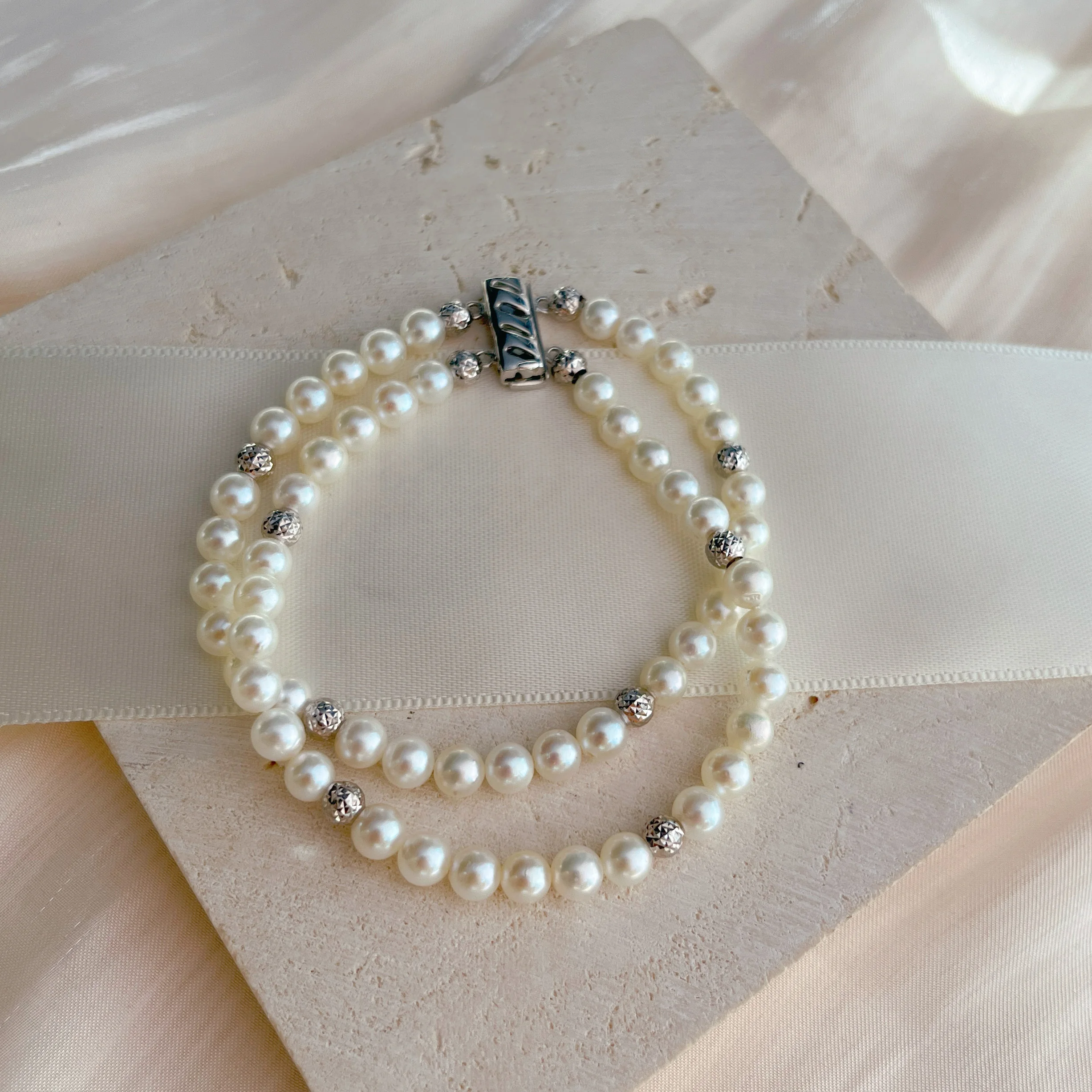 Popular 18k gold jewelry white natural sea water modern jewelry double row pearl bracelet akoya women's mini sun pearl bracelet