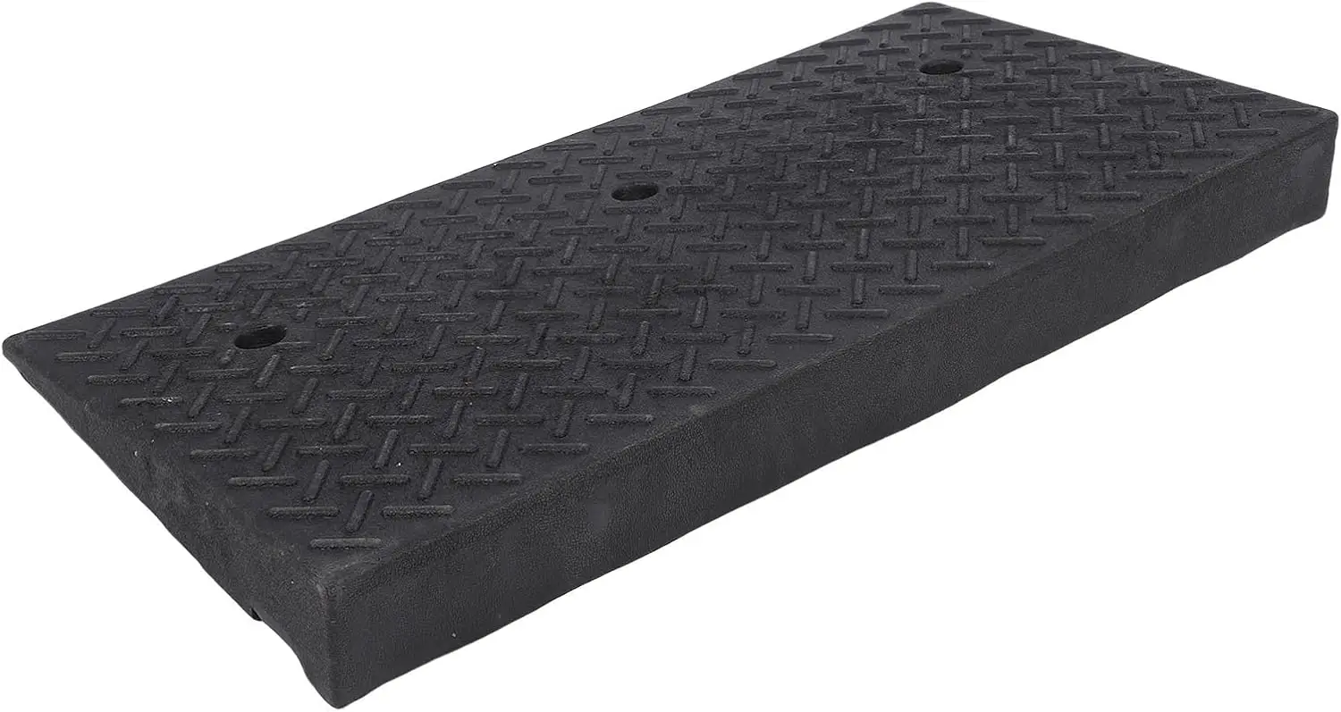 Rubber Curb Ramp for 4 Inch Rise Heavy Duty Construction