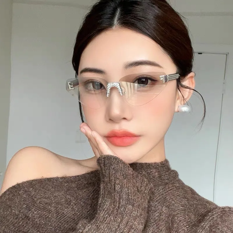 Women's Sexy Cat Eye Rimless Rhinestone Sunglasses Luxury Brand Designer Retro Punk Metal  UV400 Driving Glasses