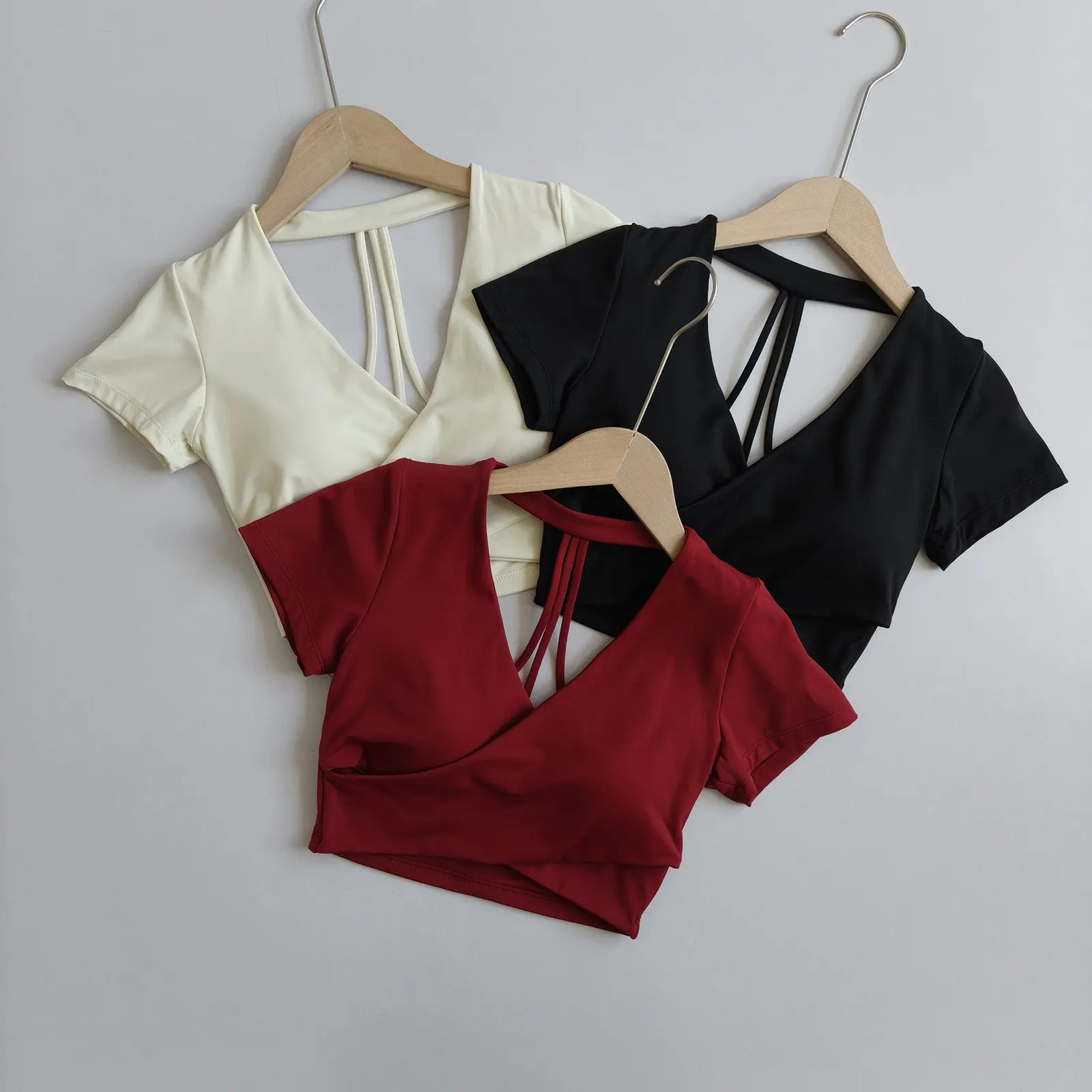 Fixed Chest Pad Sports Short-sleeved Women's Summer Gym Tight-fitting Crop Top Running Training Dance Slimming Yoga Clothes