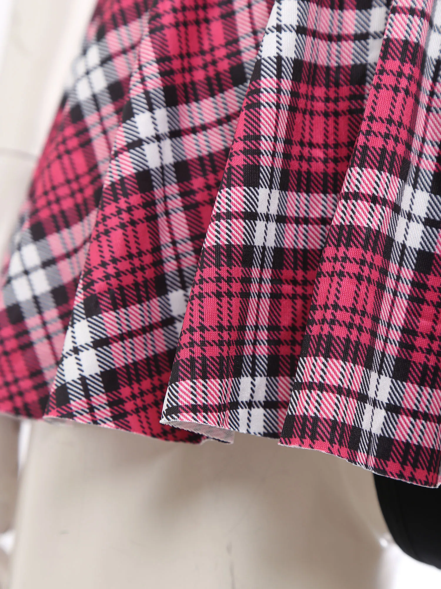 

Женская сексуальная униформа JK, костюм нижнего белья, комплект из трех предметов для школьниц, клетчатое платье с открытой чашкой и галстуком и стрингами