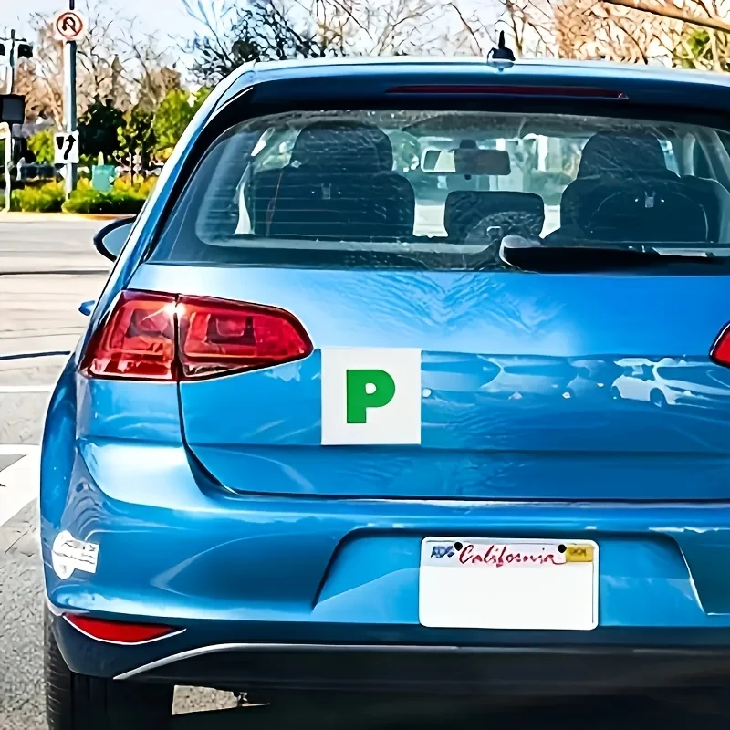 Placa P magnética cuadrada de 2 piezas para nuevos conductores, placa magnética: sin arañazos en pintura para vehículos para vehículos del Reino Unido, duradera y visible